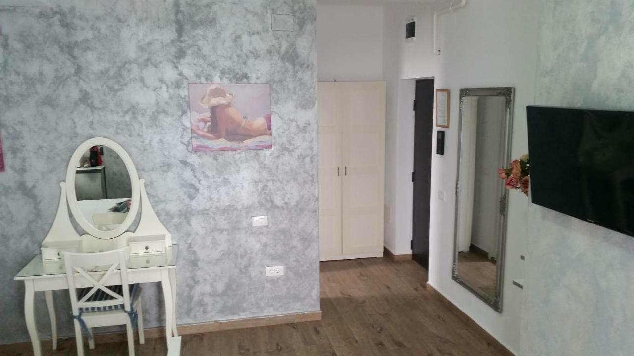 Bluemarina Apartamente Mamaia Exterior foto
